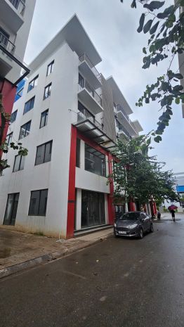 Bán nhà liền kề khai sơn town 100m², lô góc 3 mặt thoáng, 5 6604329
