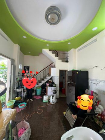 Căn góc đường xe hơi thông - 60m2 - 3 tầng - cho thuê 6606696