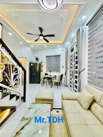 Nhà góc phú nhuận  gió lùa mát lạnh  full nội thất 6608665