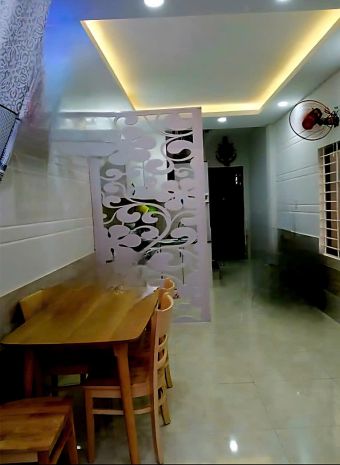Cmt8 - nhà đẹp 2 tầng - gần chợ phạm văn hai  - chỉ 5.x tỷ 6608710