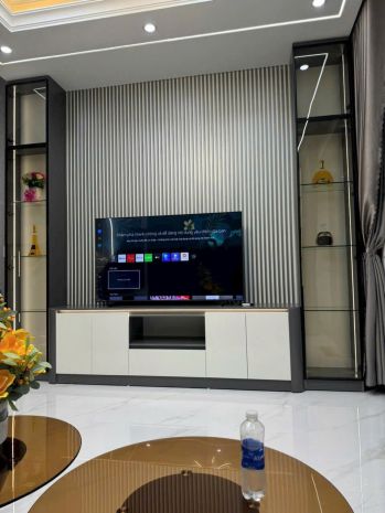 Cho thuê nhà mới xây, nhà đẹp nội thất hiện đại hoà minh 1 6608815