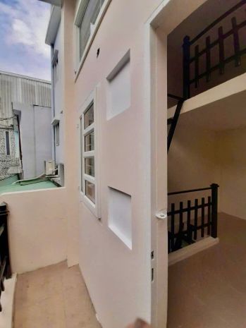 Sát mặt tiền hẻm 3 tấm hơn 1 tỷ 6609683