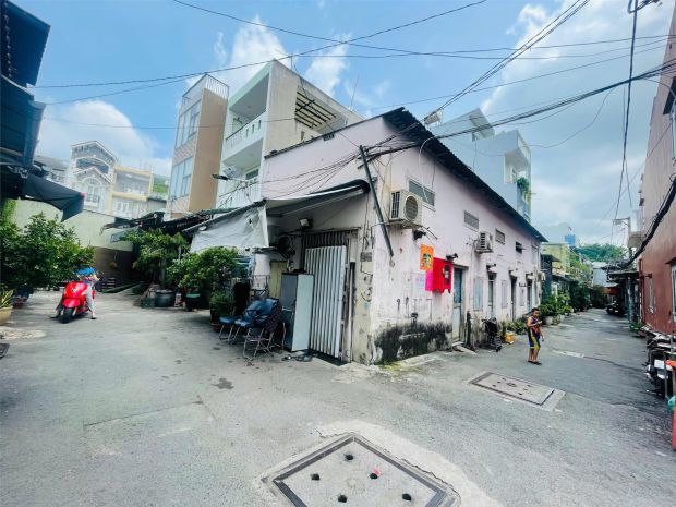 2 mặt tiền hẻm 8m  ngay emart phan huy ích gò vấp  144m² 6610042