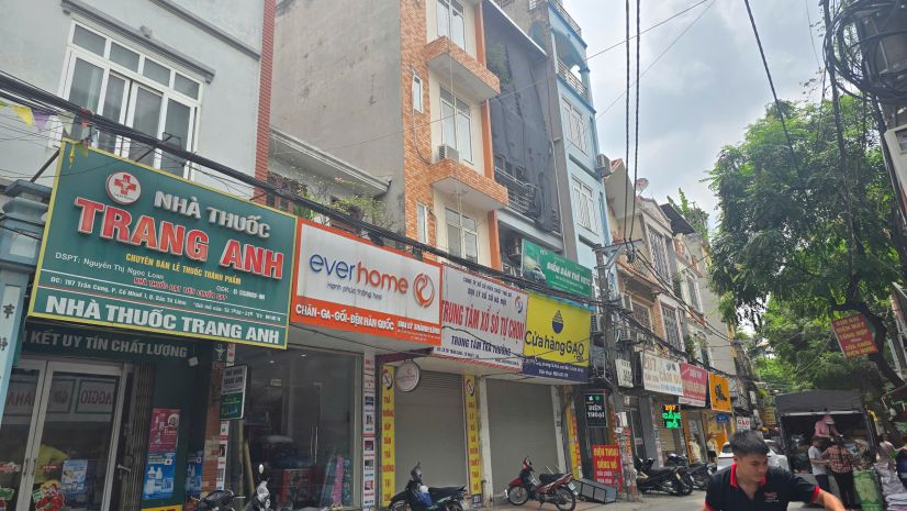 Phát mại mặt phố trần cung, 64m2 x 4 tầng, mt 3.92m, miễn tg 6611059