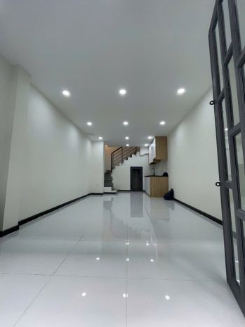 Mặt tiền hẻm trần đình xu q1 có 5 tỷ 6611844