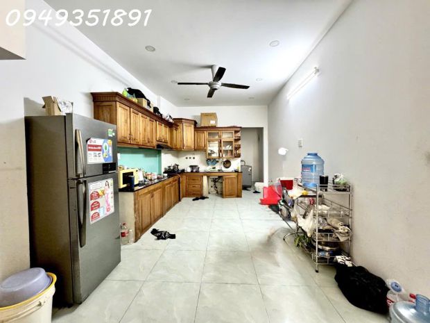 Nhà hxh 68m2 3tầng shr hoàn công đủ giá 6,1tỷ 6612765