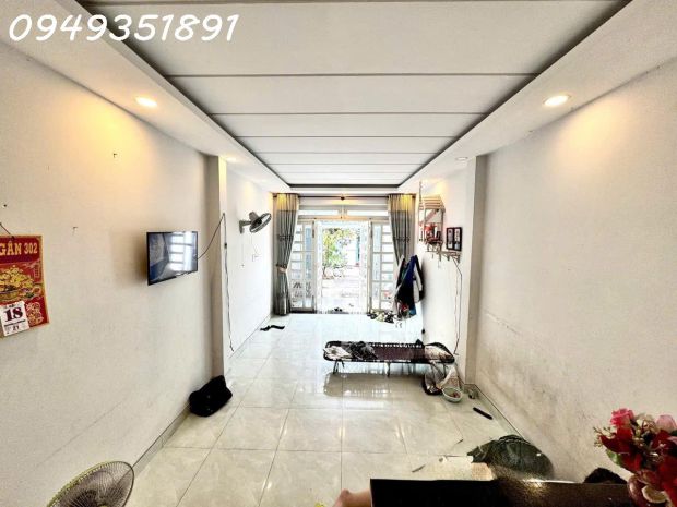 Nhà hxh 68m2 3tầng shr hoàn công đủ giá 6,1tỷ 6612766