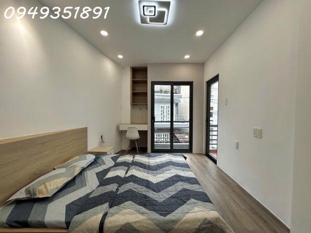 Nhà 63m2 cấp 4 shr hoàn công đủ giá 6tỷ 6612827