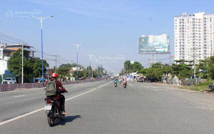 Bán đất mặt tiền quốc lộ 13, quy hoạch hồng toàn bộ, có thổ 6613605