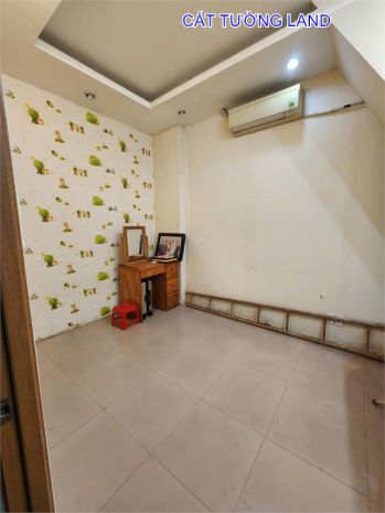 Bán nhà 4x14m, 2 tầng  hẻm 8m lê đức thọ cách mt 25m, 6613641