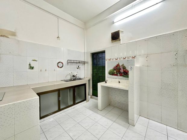 Bán nhà phú nhuận hxh 70m2 2 tầng ngang 4,2m 3 pn hẻm thông 6614093