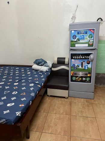 Cho thuê phòng tầng 1  nhà mặt ngõ lớn  lương khánh thiện 6614579