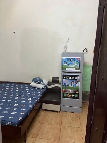 Cho thuê phòng tầng 1  nhà mặt ngõ lớn  lương khánh thiện 6614580