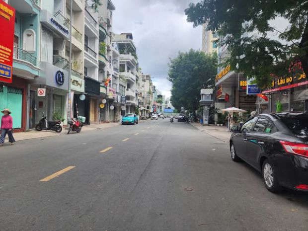 Nhà hxh đường điện biên phủ phường 1 quận 3 cũ. 6615517
