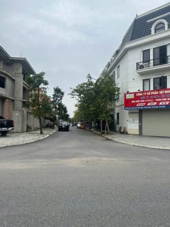 Đừng vội mua nếu chưa xem căn liền kề cực hiếm tại phú 6615523