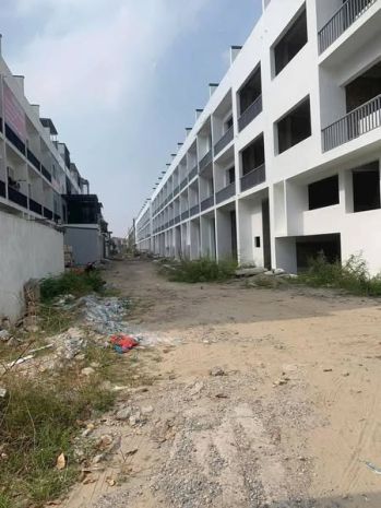 Đừng vội mua nếu chưa xem căn liền kề cực hiếm tại phú 6615524