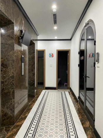 Tin thật 100 bán tòa nhà vp 3 mặt tiền ô tô tránh 186m2 6615614
