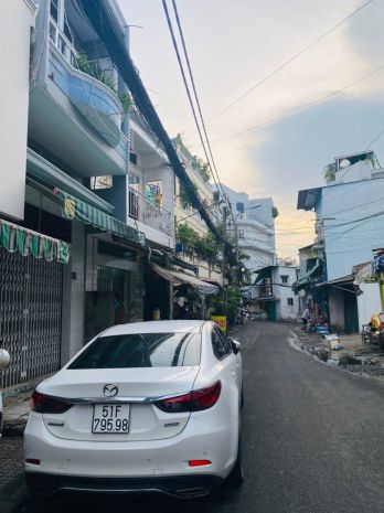 Bán nhà 2 mặt tiền đội cung  q.11  gần chợ chim xanh 6616254