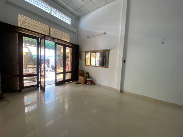 Bán nhà 2 mặt tiền đội cung  q.11  gần chợ chim xanh 6616635