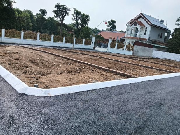 Cần bán đất nền láng hòa lạc 100m2 giá 2.35 tỷ  vị trí 6617297