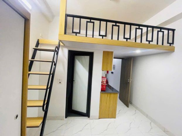 Oto đỗ cửa - căn hộ dv 7 tầng thang máy gà đẻ trứng vàng - 6617476
