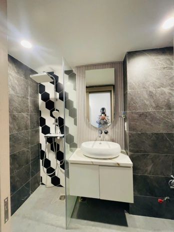 Bán nhà mới 67.5m2 ngay chợ rạch ông đường xe tải tới nhà 6618464
