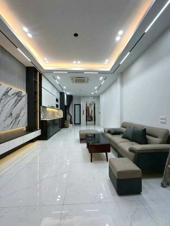 Siêu phẩm hai bà trưng, 50m 5 tầng mới tinh, ô tô đỗ cổng, 6618704