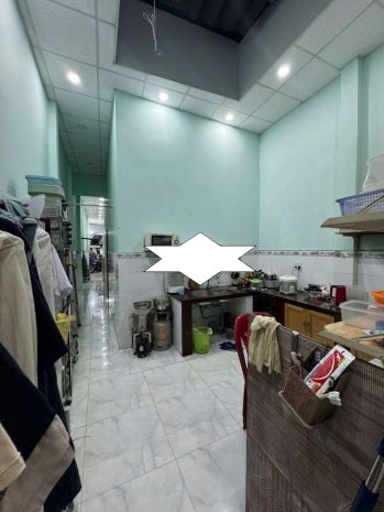Cho thuê nhà mặt tiền thoại ngọc hầu 121m² - cạnh chung cư 6619624