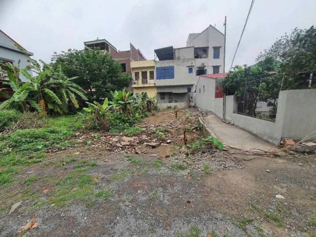 Đất đẹp - giá tốt - vị trí đắc địa tại tổ dân phố chợ 6619942