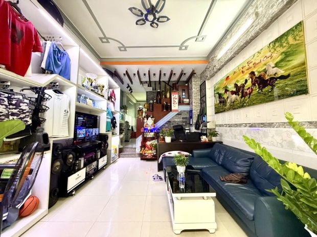 Ô tô ngủ nhà - 4 tầng - 4m x 18m - kế bên emart phan huy 6620445