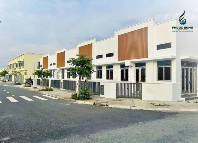 250 triệu  cầm chìa khóa nhà phố, ở ngay phước đông new 6620455