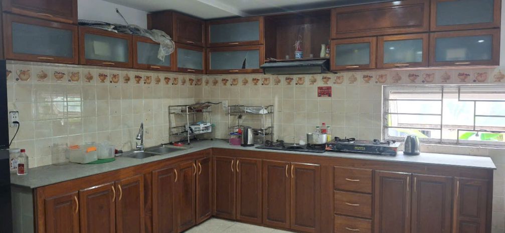 Nhà 5 tầng kiên cố mặt tiền đường 7.5m  8 phòng ngủ  tt 6620568