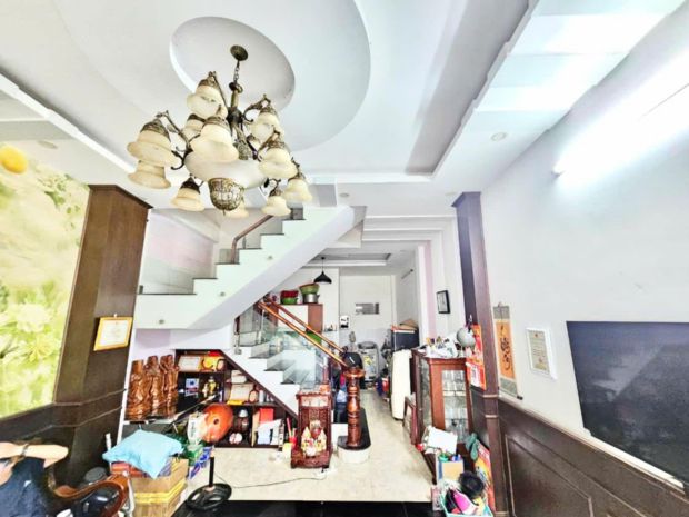 Phương chuyên bán nhà đẹp rẻ quận 9 6620748