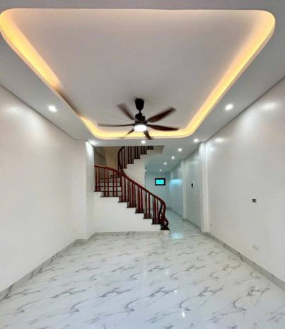 Chốt gấp nhà lai xá  35m², 5 tầng, chỉ 4,2 tỷ! 6620846