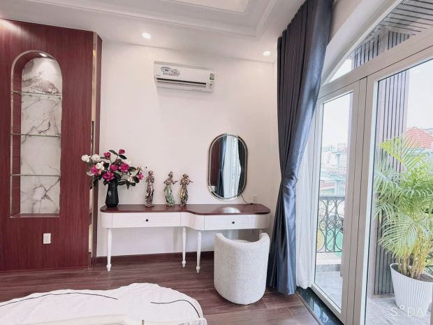 Bán nhà đường số 43 p.bình thuận,quận 7 dt 4x20m,4 lầu, st m 6621312