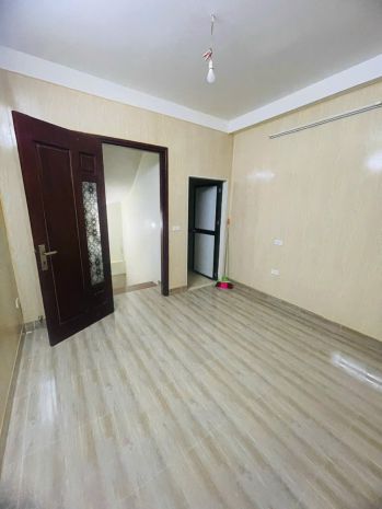 Nhà văn chương gần phố, 4 tầng sổ vuông, 5m ra ngõ chính 6622478