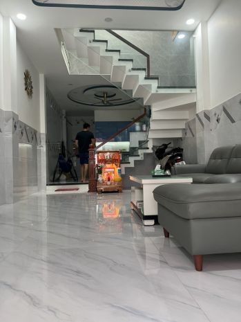 Bán nhà 120m2 ngang 5.2m - hẻm xe tải thoại ngọc hầu - tân 6622685