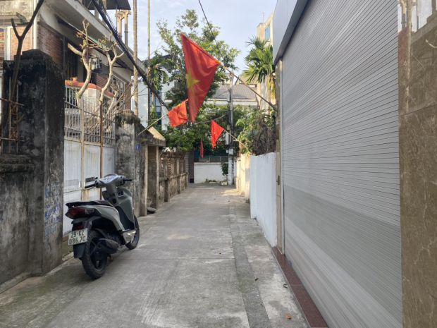 Bán nhà ngõ 488 ngọc thuỵ ngay trường pháp 48m x 4t, oto, 6622738
