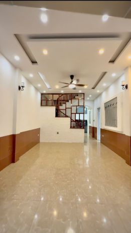 Bán nhà ngõ 488 ngọc thuỵ ngay trường pháp 48m x 4t, oto, 6622740