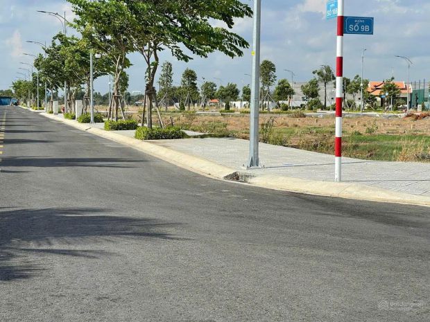 Bán nhanh lô đất 100m2 ngay sb long thành-900tr-sổ sẵn 6623209