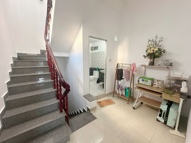 Bán nhà tttp 3 tầng hẻm trương định phước hoà 6623468