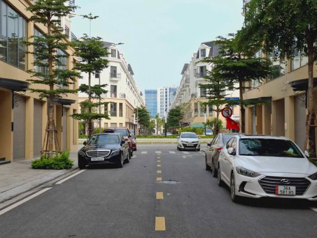 Bán nhà phố 5 tầng ngay trung tâm hành chính tỉnh chỉ 5,x ty 6623490