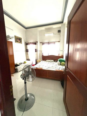 Chính chủ cần bán nhà tại mặt tiền đường lý thái tổ nối 6624094