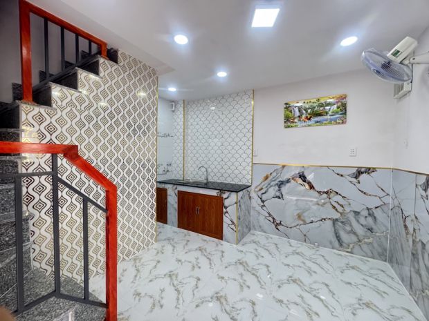 Lên sóng căn 3 tầng- hxh tới cổng- 2pn- 2wc- chỉ 3.45 tỷ- 6624630