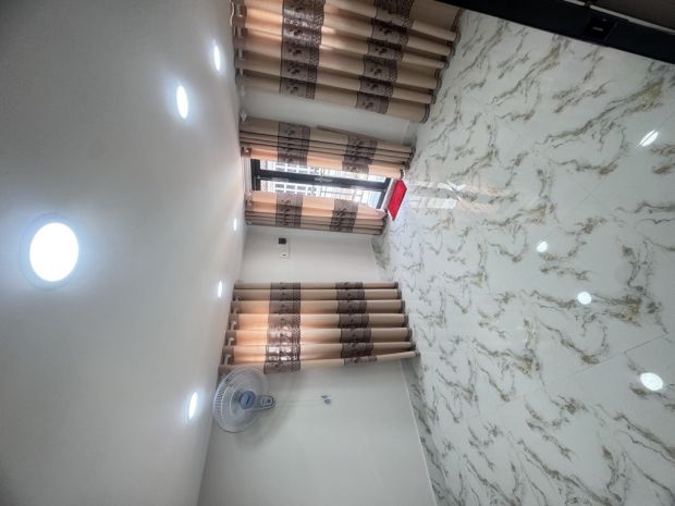 Lên sóng căn 3 tầng- hxh tới cổng- 2pn- 2wc- chỉ 3.45 tỷ- 6624631