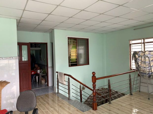 Mt lô góc ko lg hông - nở hậu đẹp - chính chủ trang bìa - 6624679