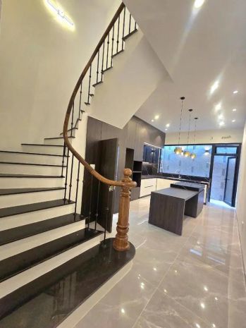 Bán nhà ngọc thụy dân xây 82m2 5 tầng, thang máy, vỉa hè ô 6625404