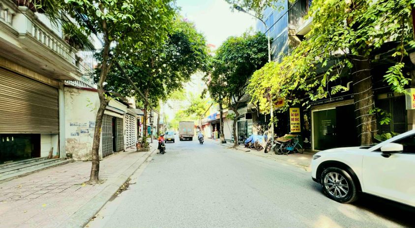 Bán nhà đức giang, 80m, vỉa hè, 2 mặt ôtô tránh, cách cầu 6625497