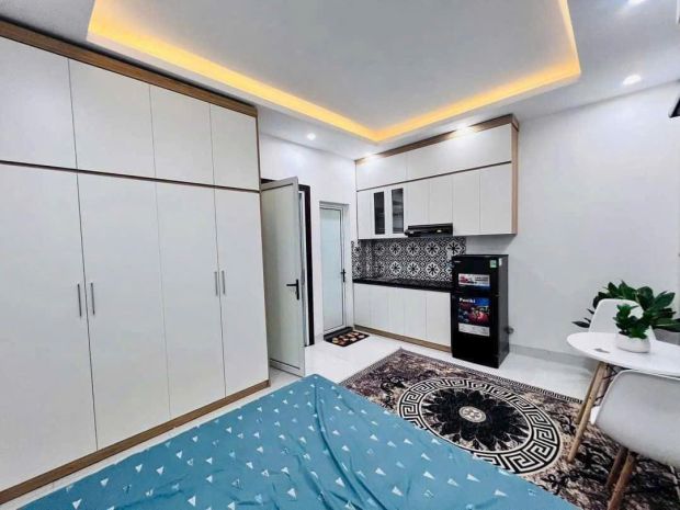 Cho cả toà làm chdv ngõ 850 đường láng, 40m2 x 6 tầng, 8 6625532