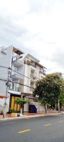 Nhà 4 tầng mặt tiền nội bộ cao lỗ p4 q8 6625580
